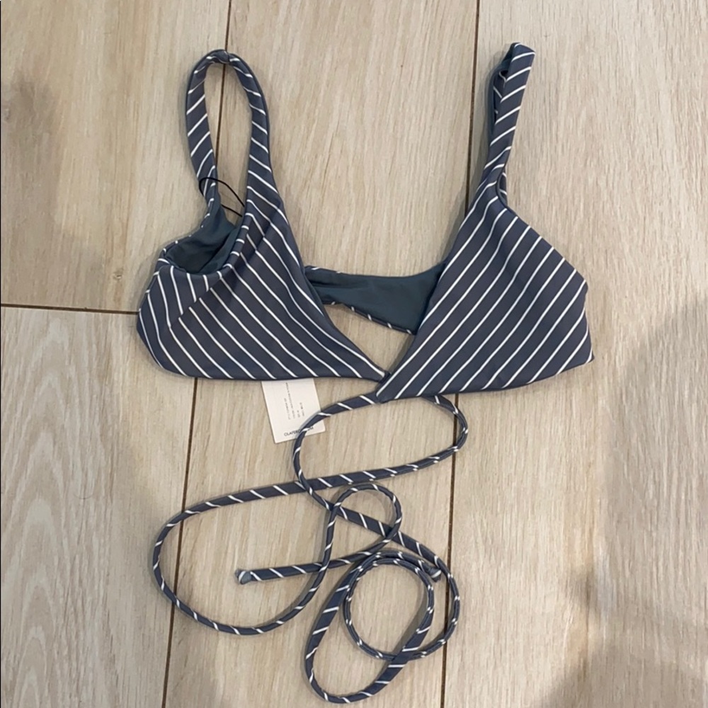 Ola Feroz grey and white wrap top
